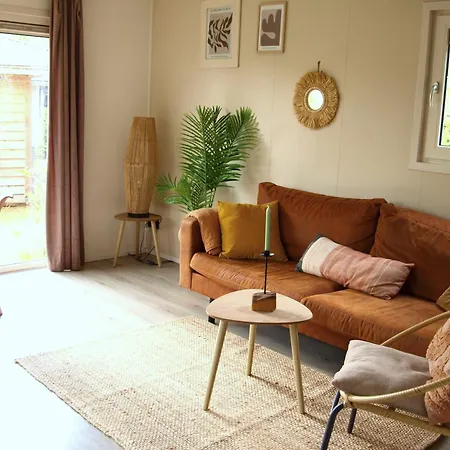 Prázdninový dům Nieuw Gezellig Gemoderniseerd Op De Veluwe