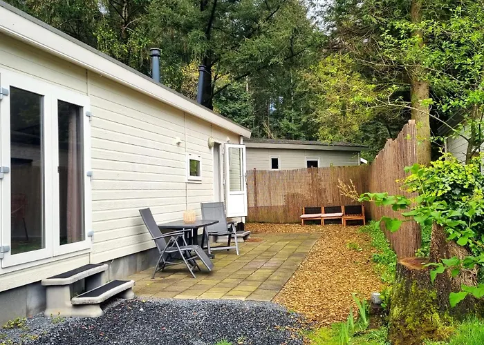 Semesterbostad Gezellig Gemoderniseerd Op De Veluwe Putten